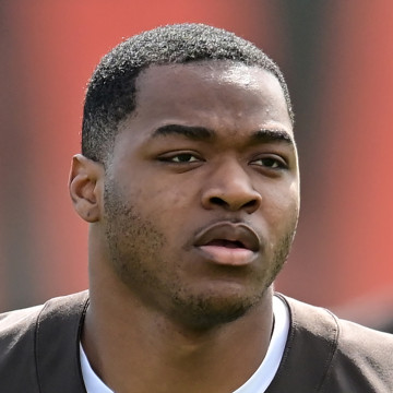 Browns' receiver Amari Cooper in OTAs after muscle surgery