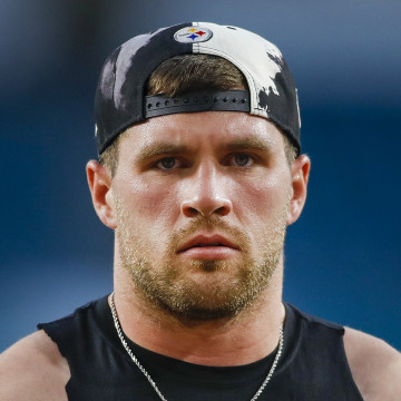 Reigning Defensive Player of the Year T.J. Watt tears pectoral muscle in  Week 1 opener